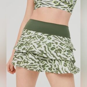 OFFLINE By Aerie Maggie Ruffle Tennis Skirt Olive and Cream Pattern Size XXL